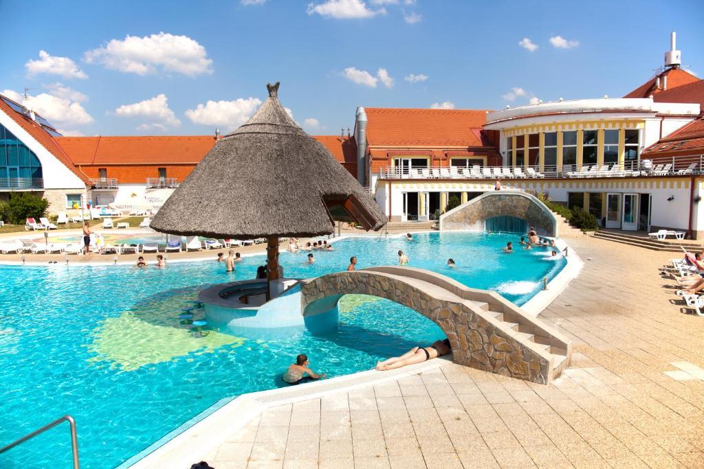 Kehida Termal Resort & Spa Kehidakustany Ngoại thất bức ảnh
